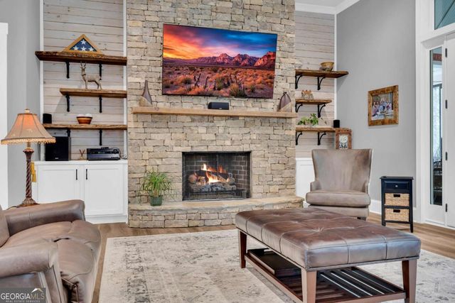 2499 River's Edge Drive, Bogart, GA 30622