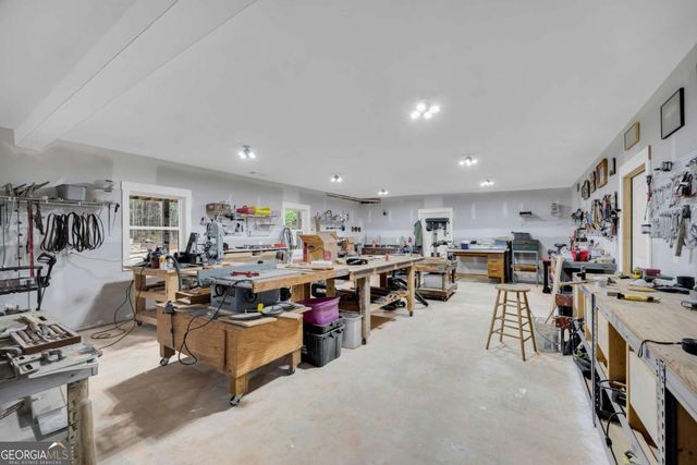 2499 River's Edge Drive, Bogart, GA 30622