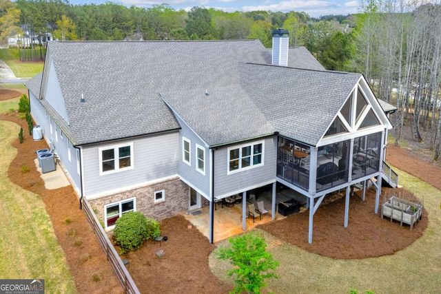 2499 River's Edge Drive, Bogart, GA 30622