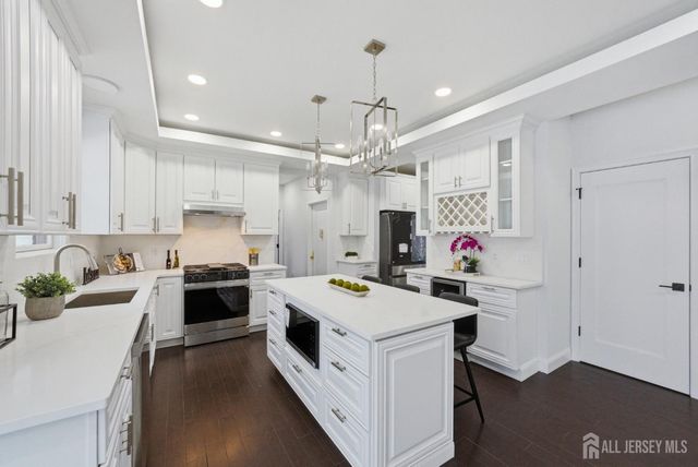 931 Englishtown Road, Old Bridge, NJ 08857