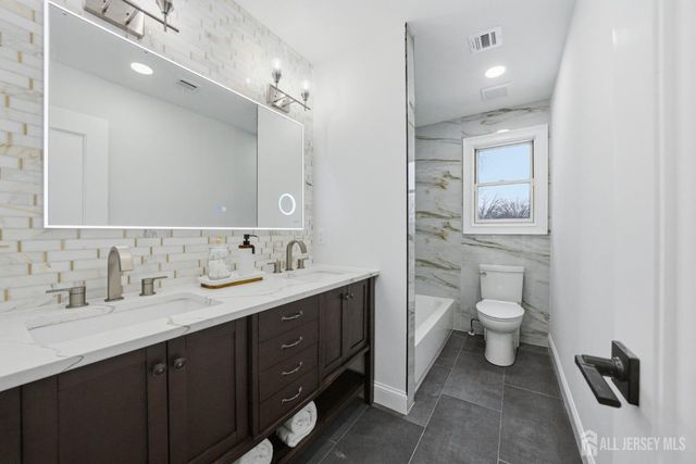 931 Englishtown Road, Old Bridge, NJ 08857