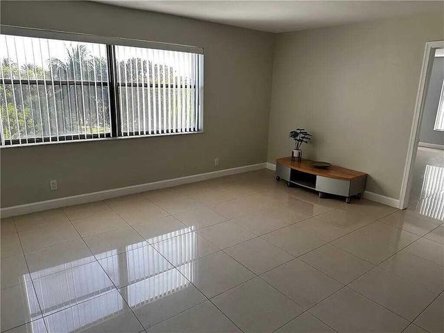 105 S Riverside Drive 303, Pompano Beach, FL 33062
