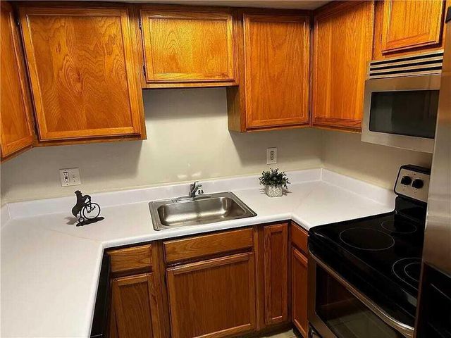 105 S Riverside Drive 303, Pompano Beach, FL 33062