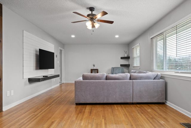 3705 Mary Anna Drive, Chattanooga, TN 37412