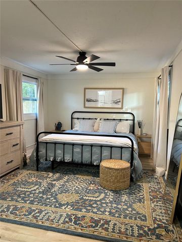 4619 19TH AVENUE S, St Petersburg, FL 33711