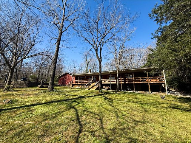 3778 Cherokee Lane, Harrison, AR 72601