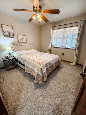 3778 Cherokee Lane, Harrison, AR 72601