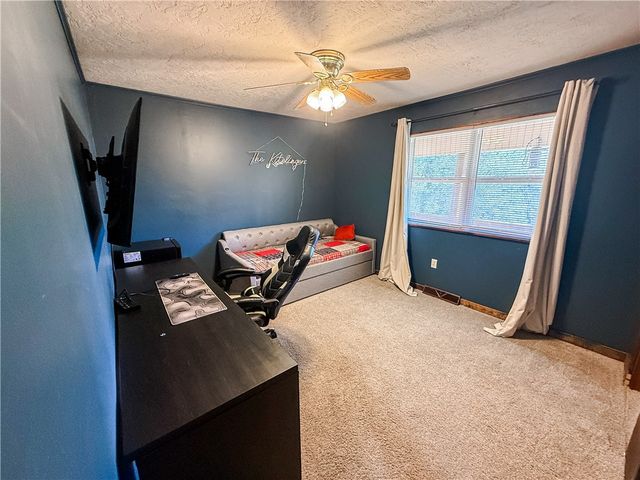 3778 Cherokee Lane, Harrison, AR 72601