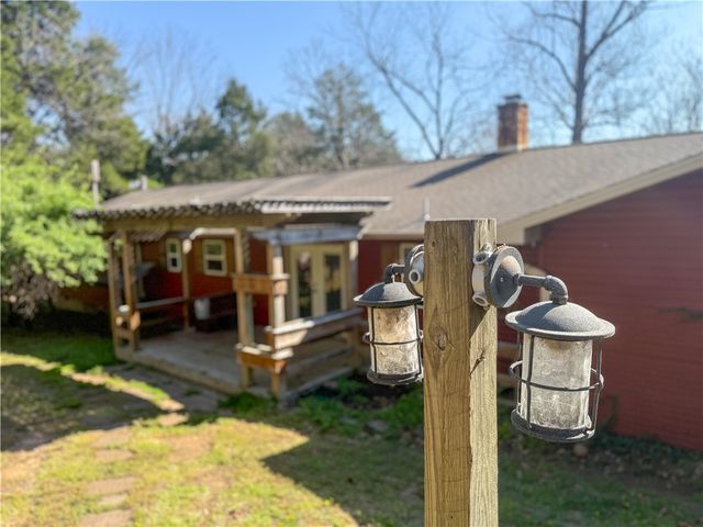 3778 Cherokee Lane, Harrison, AR 72601