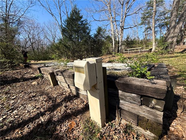 3778 Cherokee Lane, Harrison, AR 72601