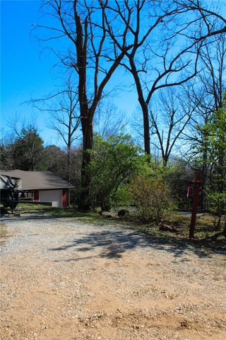 3778 Cherokee Lane, Harrison, AR 72601