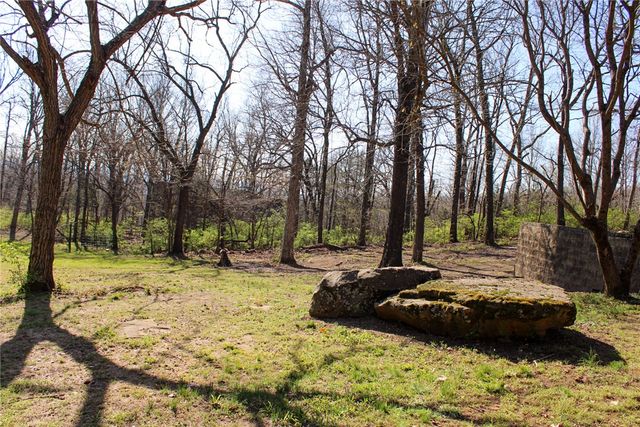 3778 Cherokee Lane, Harrison, AR 72601