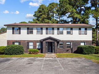 102 Ravenwood Drive C, Jacksonville, NC 28546