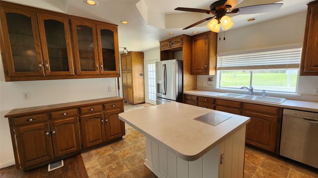 1824 Willowwood Street, Denton, TX 76205