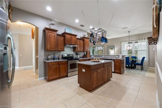 12639 Gemstone CT, Fort Myers, FL 33913