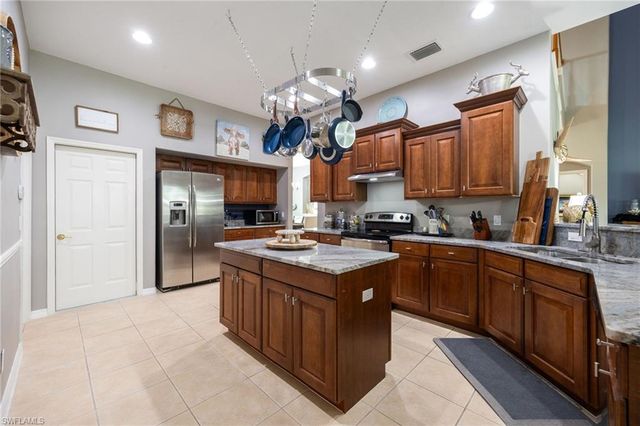 12639 Gemstone CT, Fort Myers, FL 33913