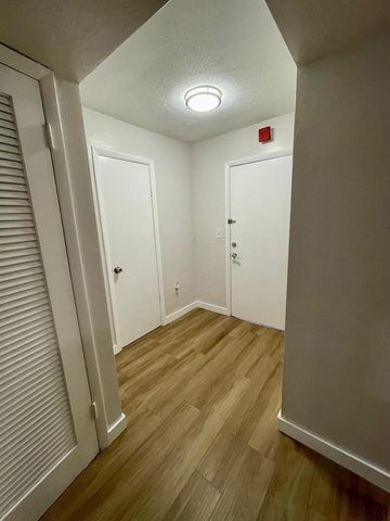 1401 NE 191st Street, Miami, FL 33179