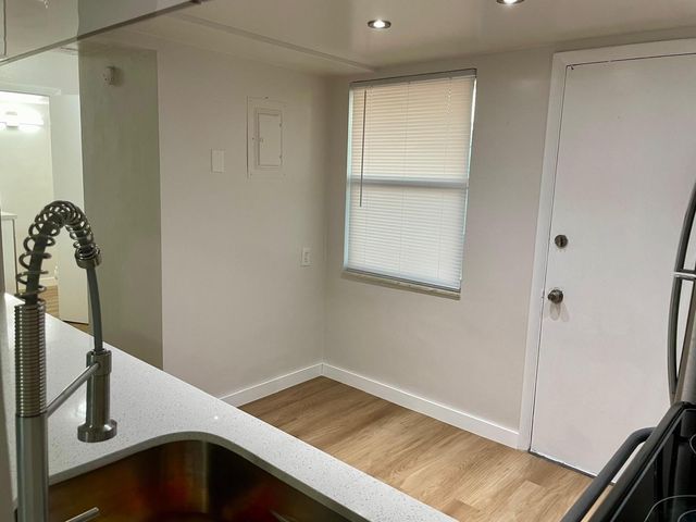 1401 NE 191st Street, Miami, FL 33179