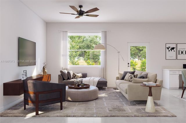 19462 SW 338 TER, Homestead, FL 33034