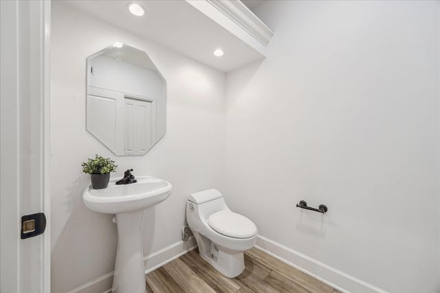 2203 Dorrington Street 301, Houston, TX 77030