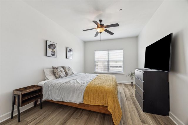 2203 Dorrington Street 301, Houston, TX 77030
