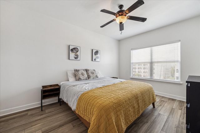 2203 Dorrington Street 301, Houston, TX 77030