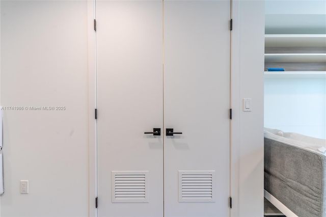 227 NE 2nd St 2610, Miami, FL 33132