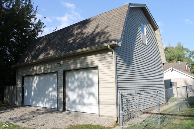 809 N Blish Street, Seymour, IN 47274
