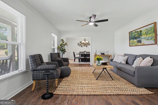 105 Walden Way, Fayetteville, GA 30214