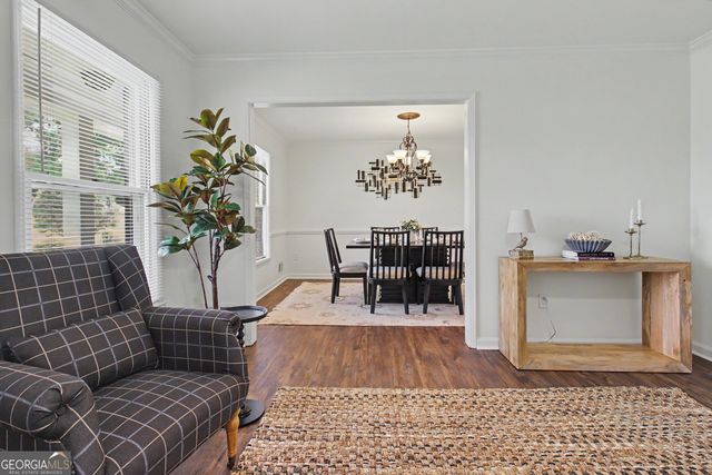 105 Walden Way, Fayetteville, GA 30214