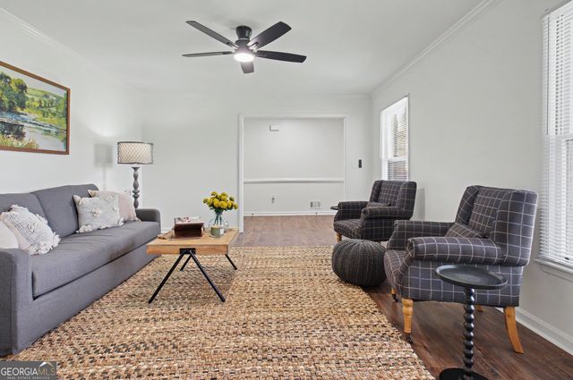 105 Walden Way, Fayetteville, GA 30214