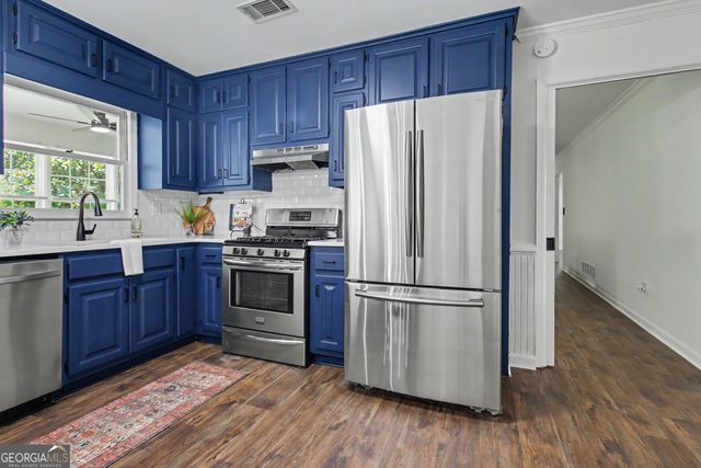 105 Walden Way, Fayetteville, GA 30214
