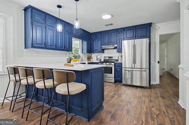 105 Walden Way, Fayetteville, GA 30214