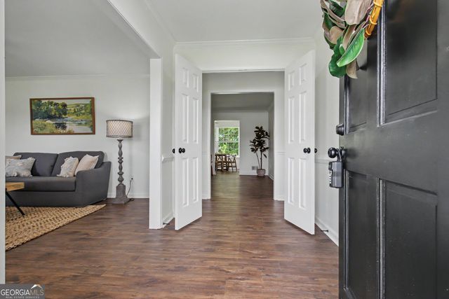 105 Walden Way, Fayetteville, GA 30214