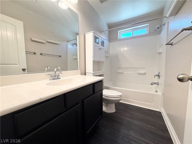 6982 Majestic Palm Drive, Las Vegas, NV 89122