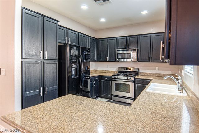 6982 Majestic Palm Drive, Las Vegas, NV 89122