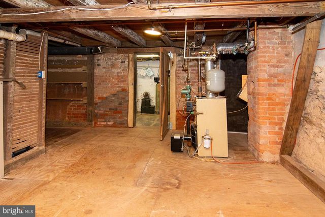 400 LEPPO RD, Westminster, MD 21158