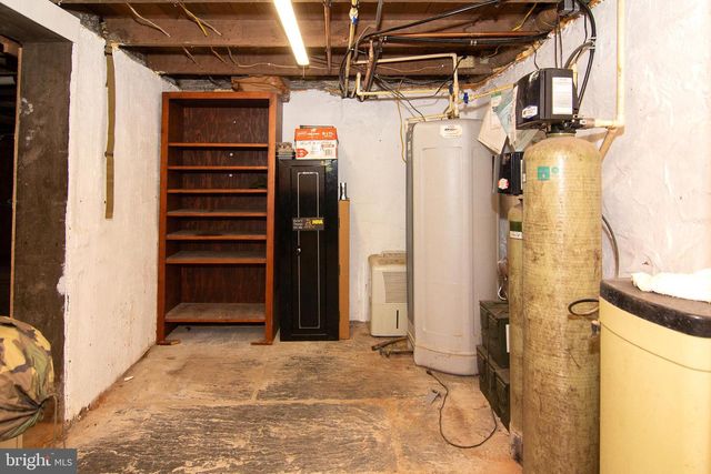 400 LEPPO RD, Westminster, MD 21158