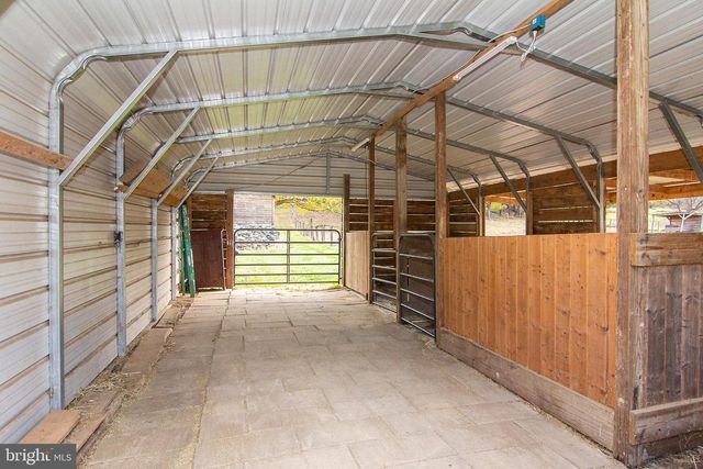 400 LEPPO RD, Westminster, MD 21158