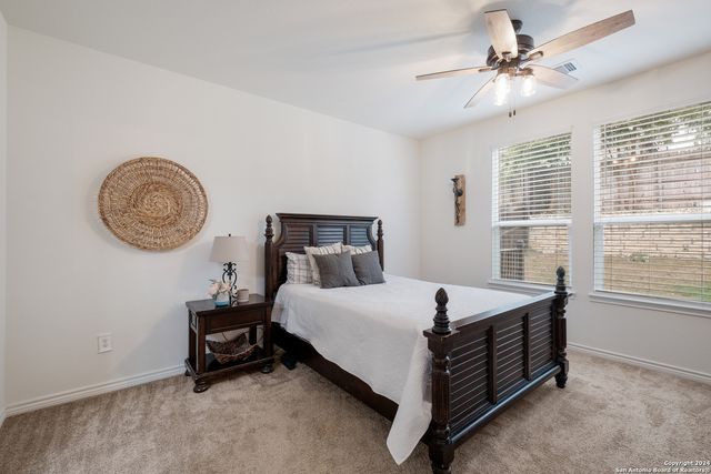 627 ANTHEM LN, New Braunfels, TX 78132