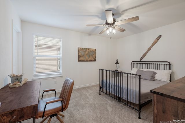 627 ANTHEM LN, New Braunfels, TX 78132