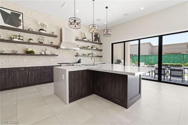 10741 Steel Ridge Court, Las Vegas, NV 89135