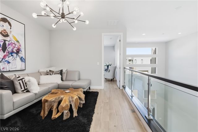 10741 Steel Ridge Court, Las Vegas, NV 89135