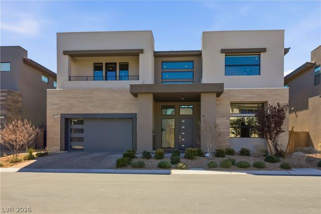 10741 Steel Ridge Court, Las Vegas, NV 89135