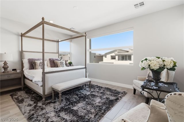 10741 Steel Ridge Court, Las Vegas, NV 89135