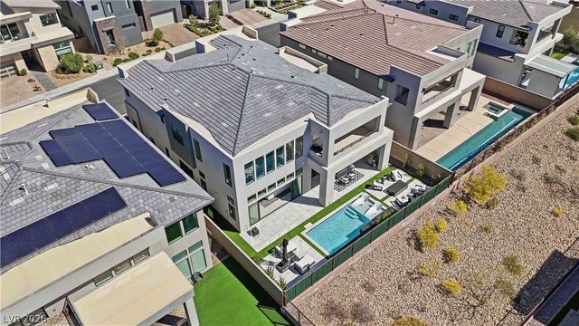 10741 Steel Ridge Court, Las Vegas, NV 89135