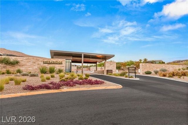 10741 Steel Ridge Court, Las Vegas, NV 89135