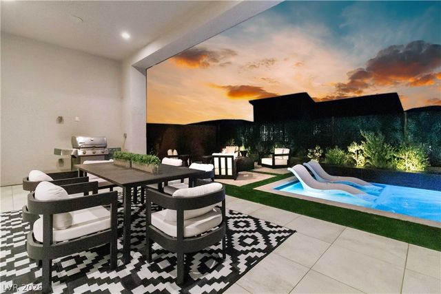 10741 Steel Ridge Court, Las Vegas, NV 89135