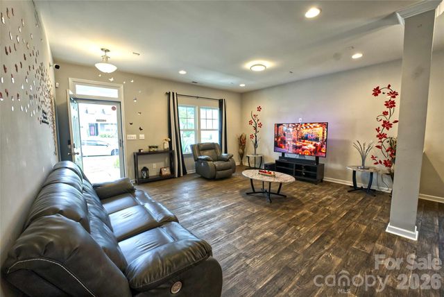 5113 Thomasville Drive, Belmont, NC 28012