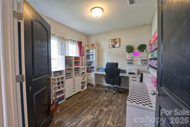 5113 Thomasville Drive, Belmont, NC 28012